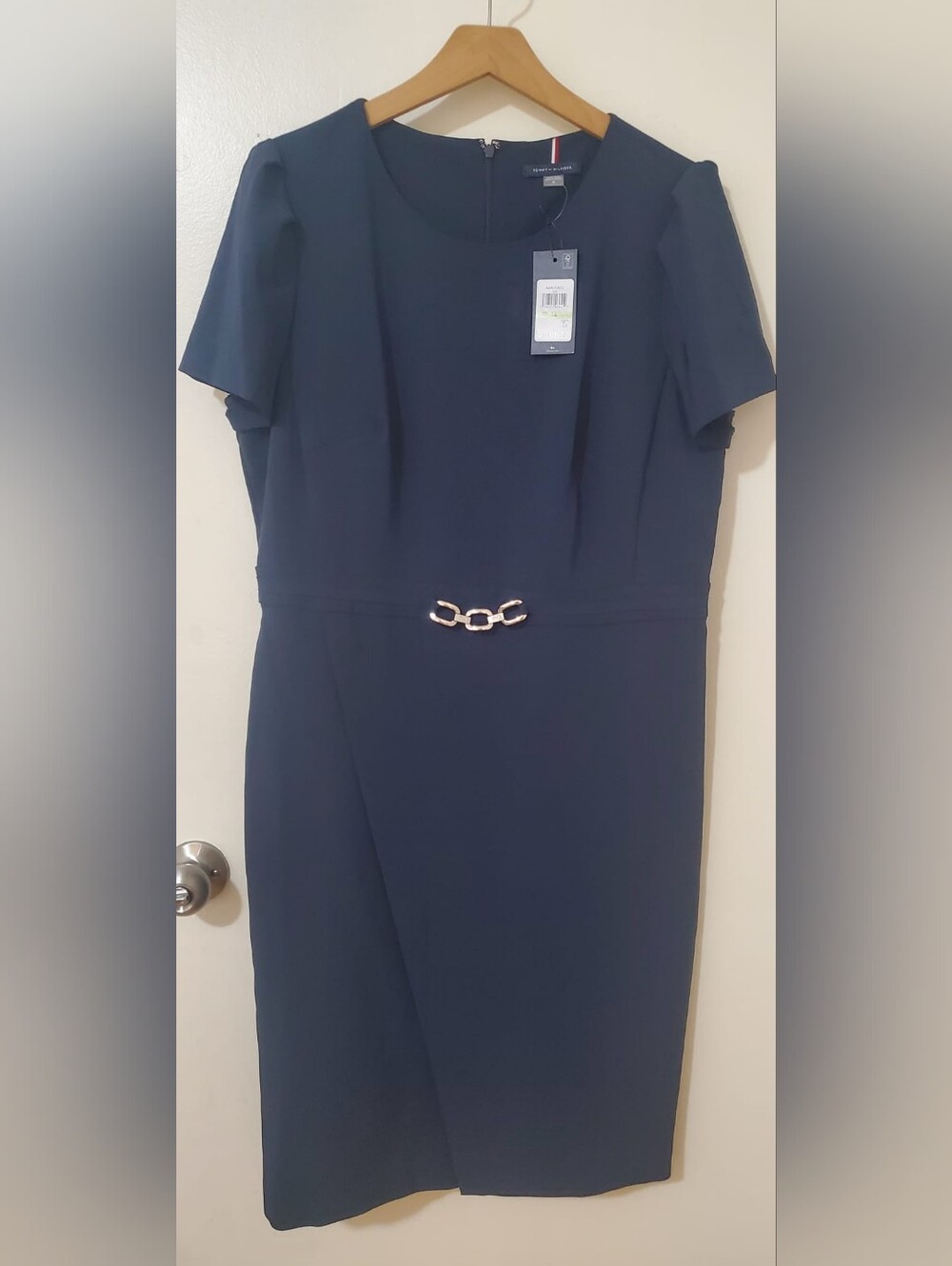 Classic Navy Sheath Dress with Chain Detail - Unbranded